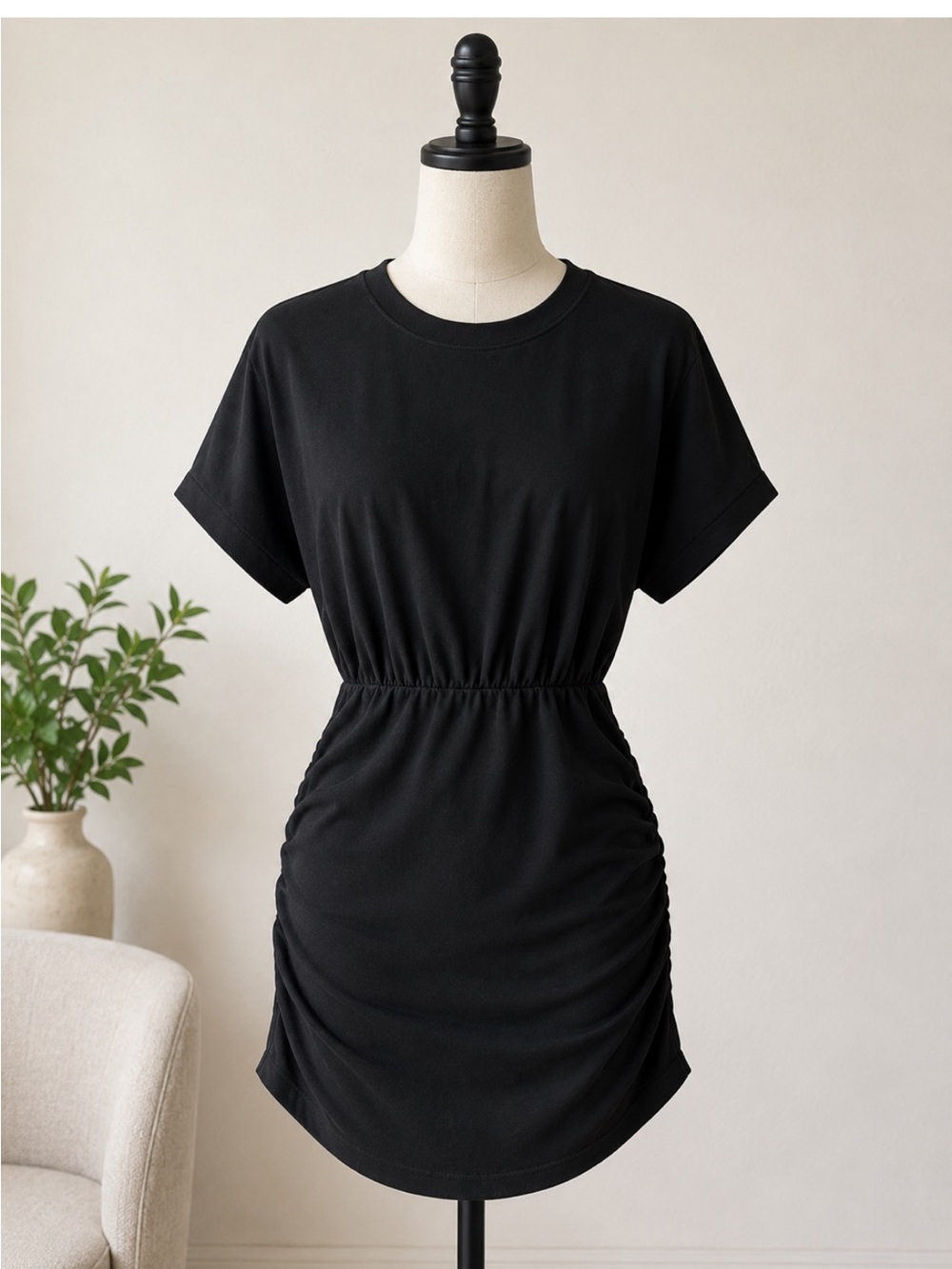 Black Short Sleeve Ruched Side Mini Dress Size Small Bodycon